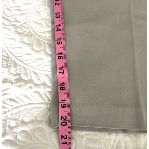 Zac & Rachel Capri Pants Women's Size 16 Silver/Gray Slim Crop Sateen New - Picture 13 of 14